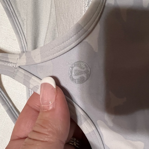 Lululemon tank top size 12 with shelf bra. Has no pads. - Picture 6 of 7